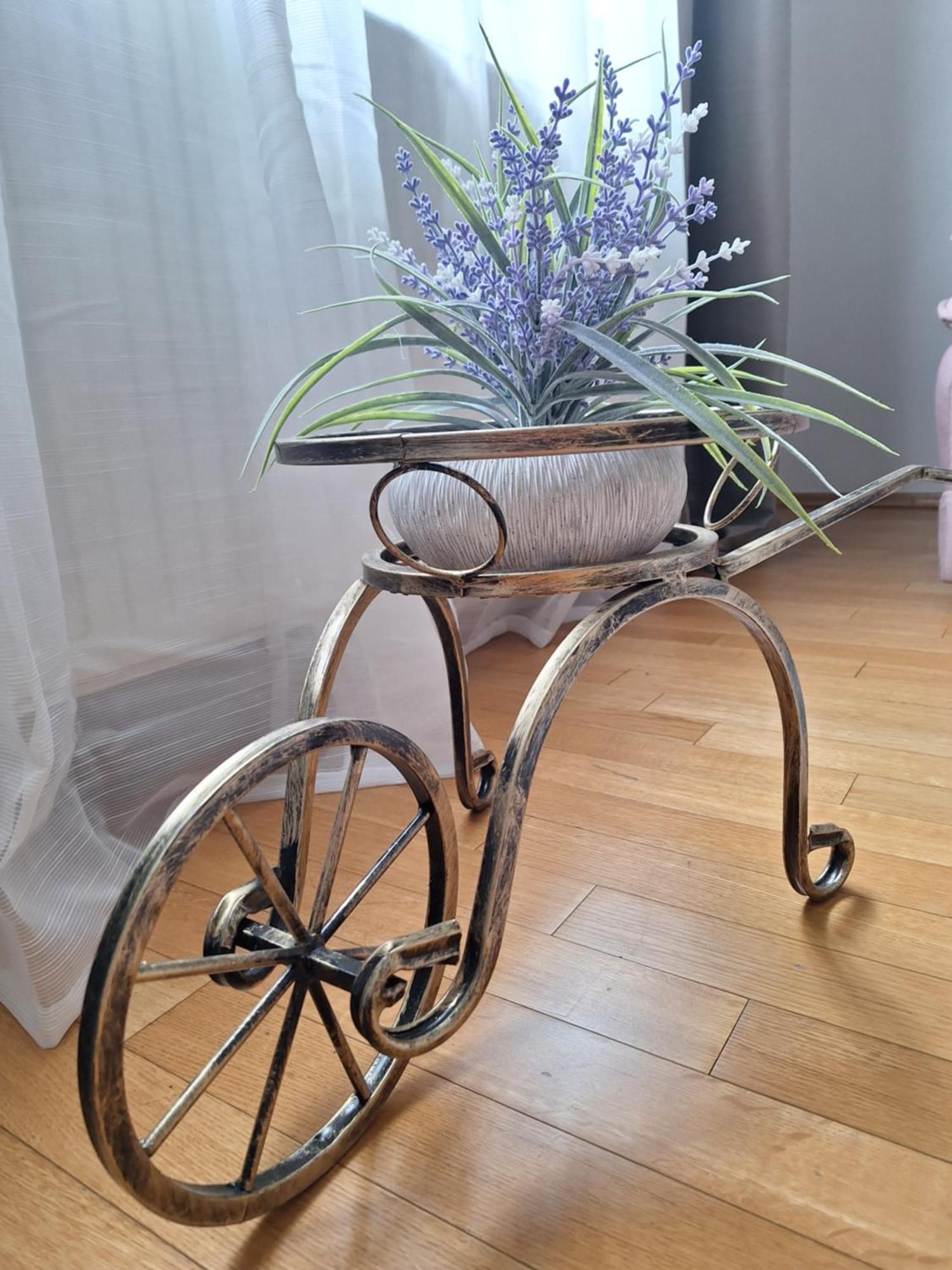 Appartement Lory, Zagreb, Downtown, With Own Parking In The Garage *